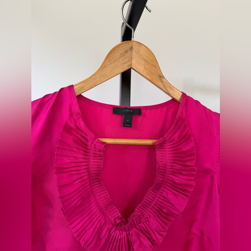 J. Crew Hot Pink Silk Margot Top Size 0 - Picture 3 of 3